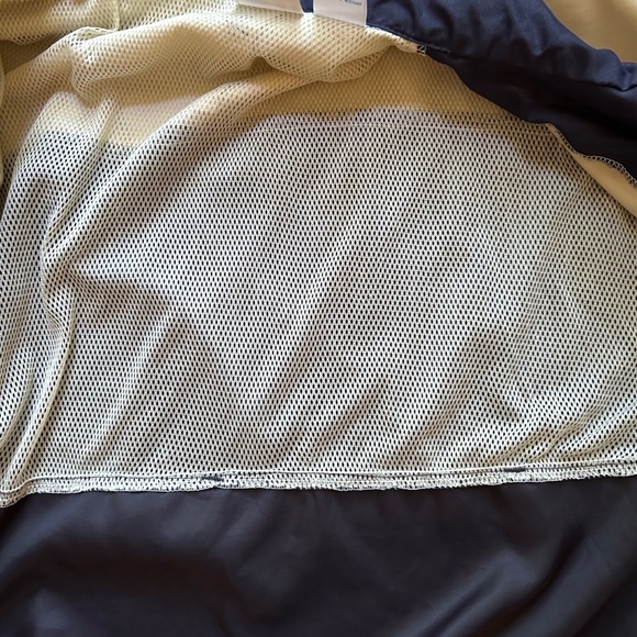 Reebok Light Jacket Vintage EUC Medium - SALE! - Picture 11 of 11